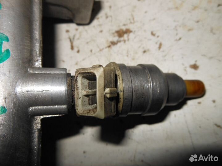 Рейка топливная (рампа) для Hyundai Sonata Elantra