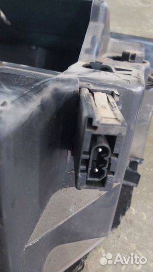 Бардачок Bmw X5 E53 M62 4.6IS 2002