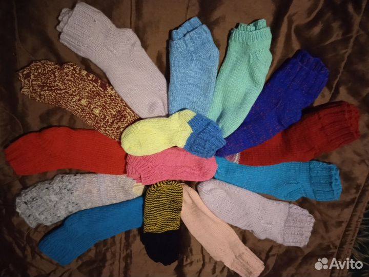 Вязаные носки разные