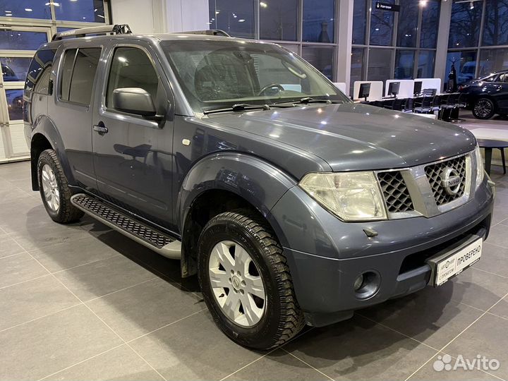Nissan Pathfinder 2.5 AT, 2006, 290 186 км