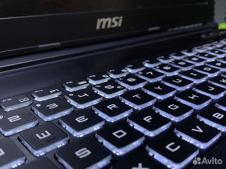 Игровой ноутбук Msi i5/16/1TB/GTX 960