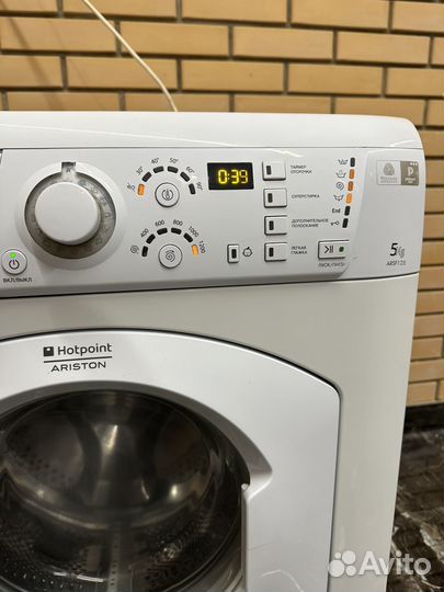 Hot point ariston 6кг 40см в отличном состоянии