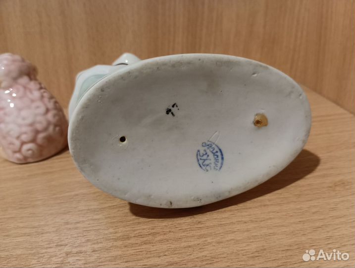 Статуэтка А ну-ка отними девочка с собакой зкх