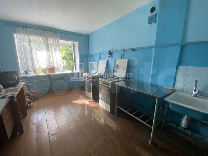 Комната 17 м² в 2-к., 2/5 эт.