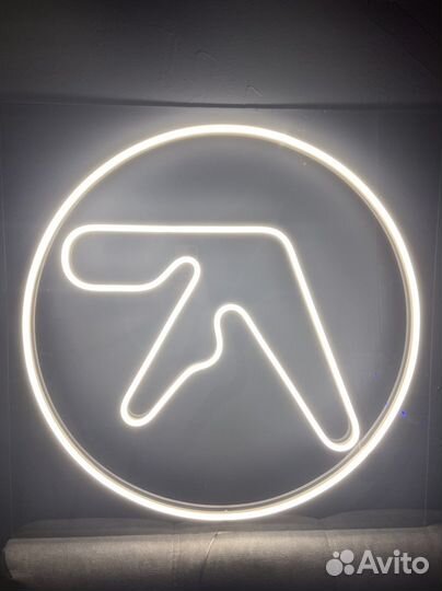 Неоновые вывески