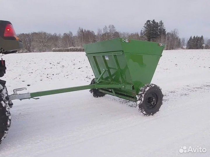Разбрасыватель песка прицепной 1 м