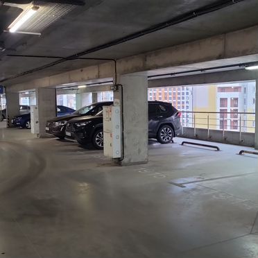 Машиноместо, 15 м²