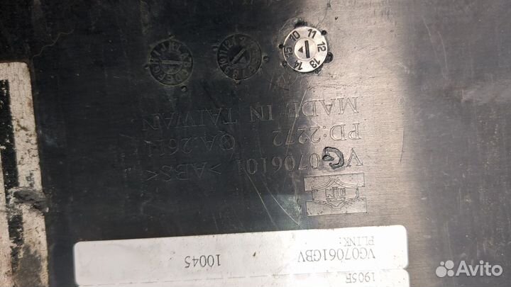 Решетка радиатора Volkswagen Golf 5, 2007