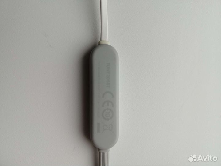 Беспроводные наушники JBL tune 205BT