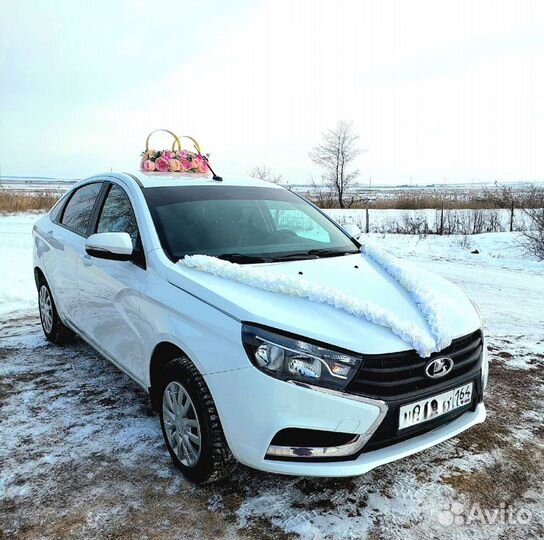 Свадебные украшения на машину