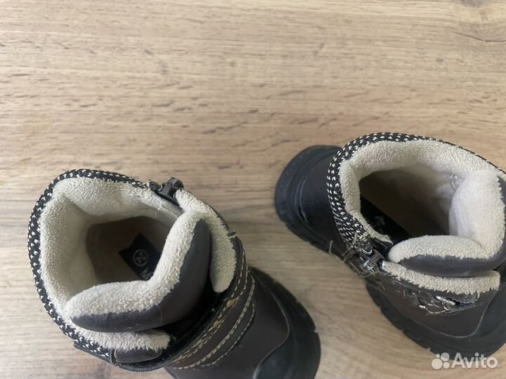 Осенние ботинки 24