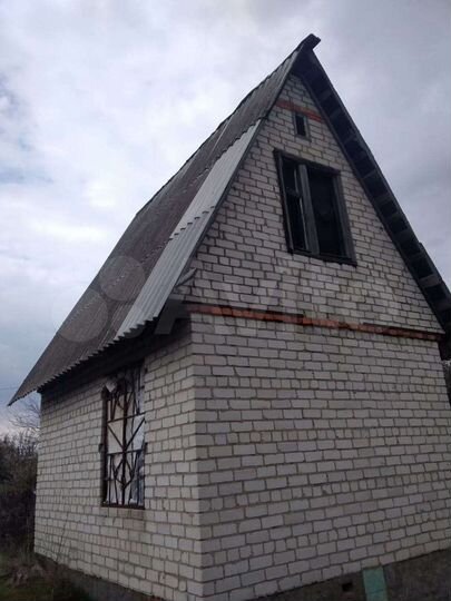 Дача 20 м² на участке 6 сот.