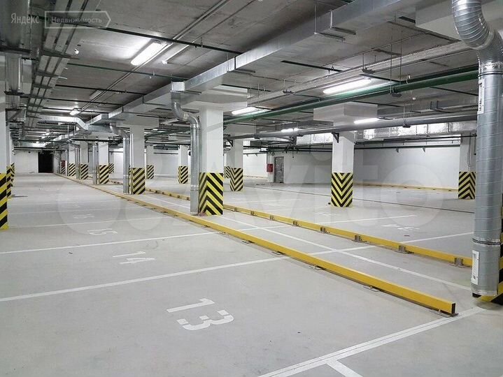 Машиноместо, 20 м²