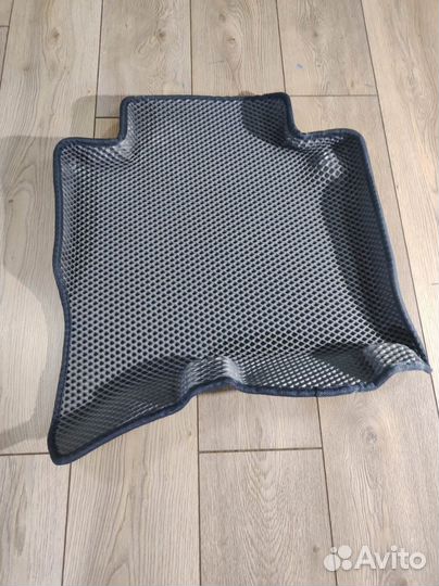 Полики EVA Nissan Terrano III (D10) с бортом Ева