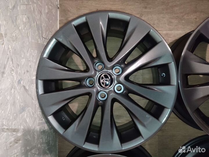 Диски R18 Toyota (оригинал, Япония)