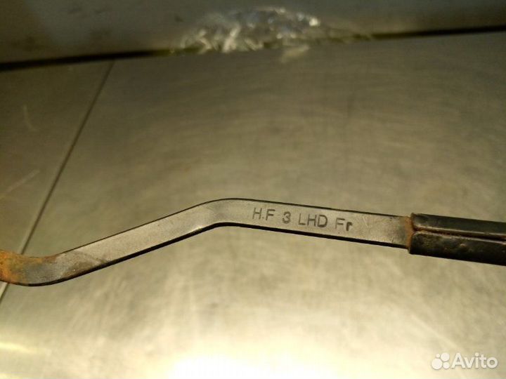 Поводок дворника передний правый Daewoo Nexia N150