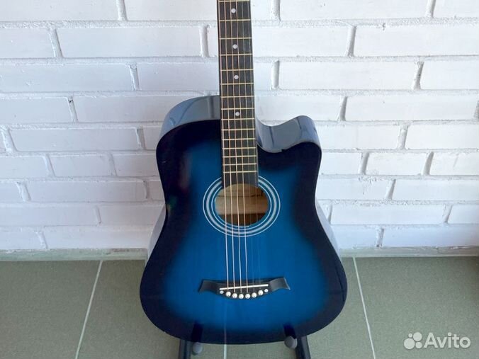 Гитара акустика