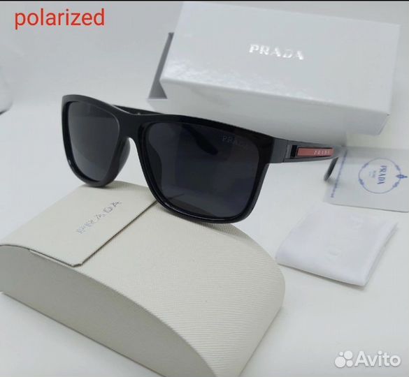 Солнцезащитные очкиPl Prada