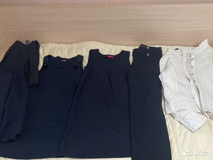 Пакетом школьная форма