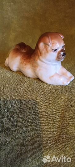Фарфоровая статуэтка, фигурка собаки. лфз