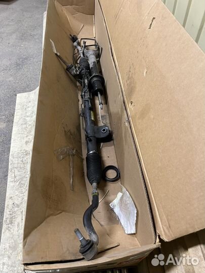 Рулевая рейка jeep grand cherokee wk2