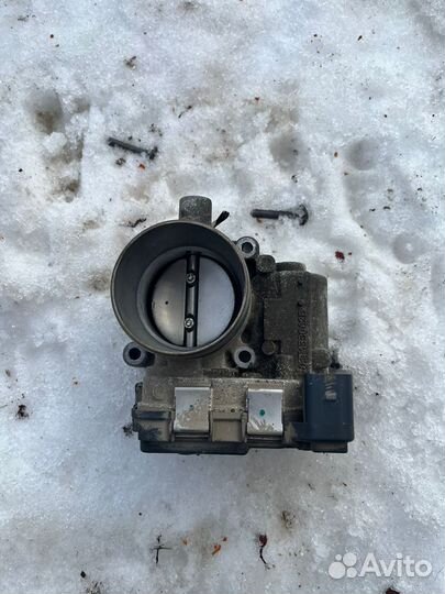 Дроссельная заслонка Skoda Rapid