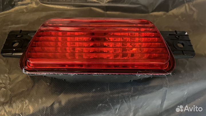 Mitsubishi Pajero-IV задний фонарь противотуманный