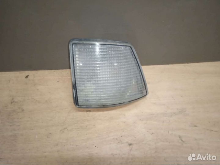 Указатель поворота левый bmw 5 E34 бмв 5 E34