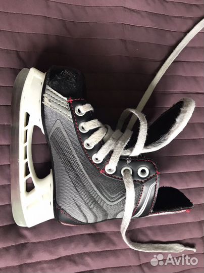 Хоккейные коньки bauer vapor x30