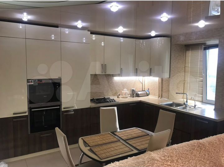 3-к. квартира, 96 м², 3/5 эт.