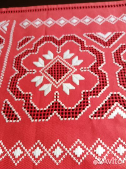 Салфетка-дорожка ручной работы