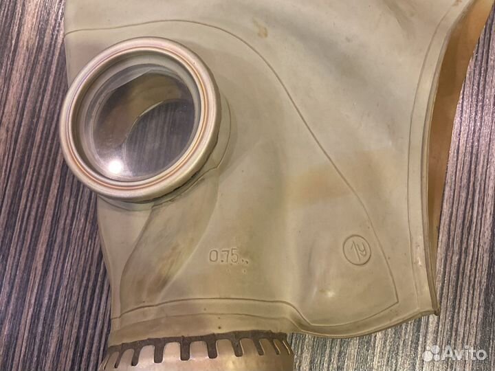 Противогаз