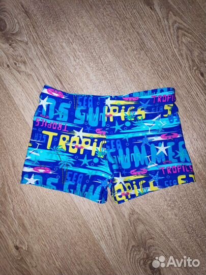 Купальные плавки на мальчика