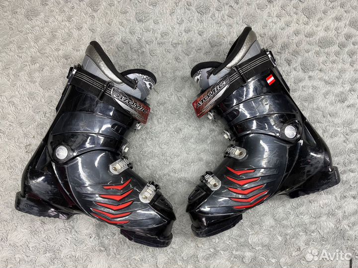 Горнолыжные ботинки 29-29.5см Atomic Hawx 80