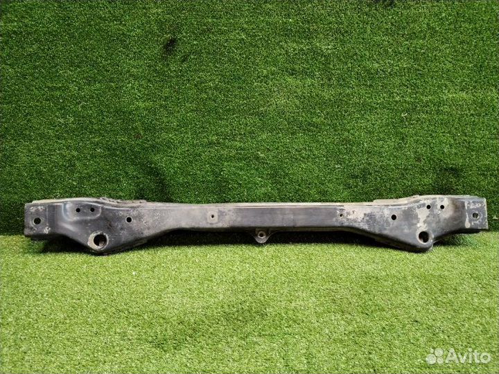 Балка подрадиаторная Ford Focus 2 седан 1.8 2006