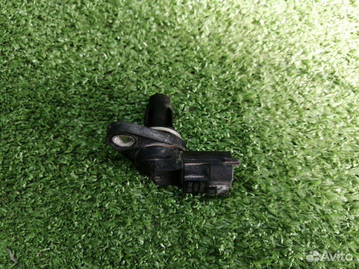 Датчик положения распредвала Kia Ceed JD G4FG 2014