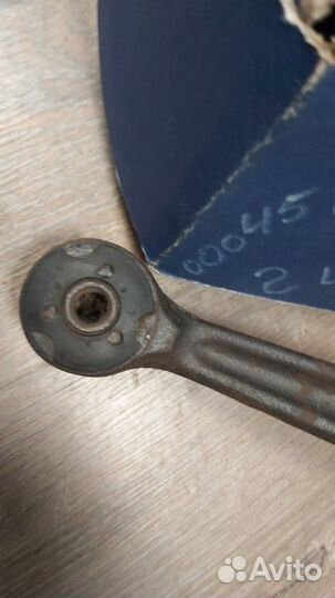 Рычаг передний правый Peugeot 309