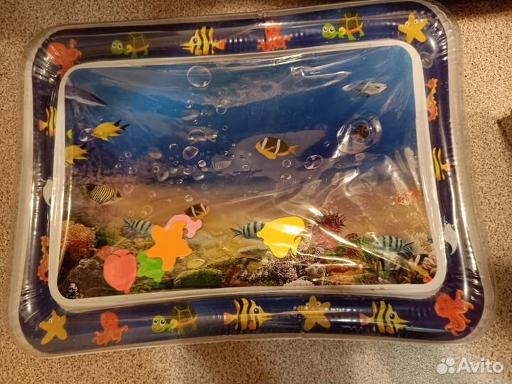 Водяной коврик для ребенка