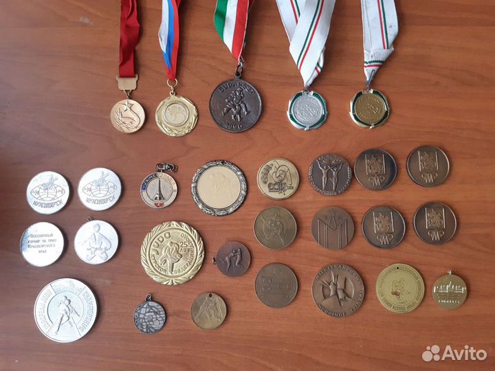 Медали спортивные, настольные