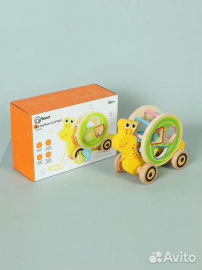 Каталка-сортер yellow snail