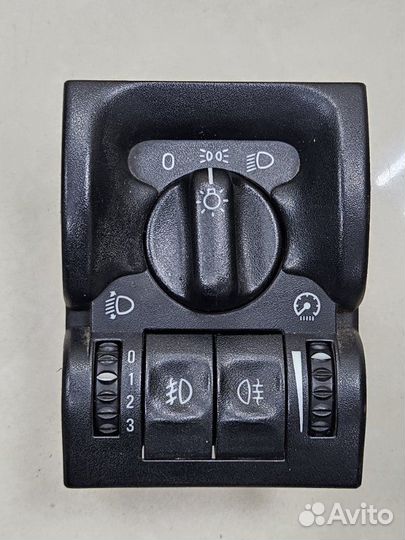 Блок управления светом Opel Vectra B хетчбек Y16XE