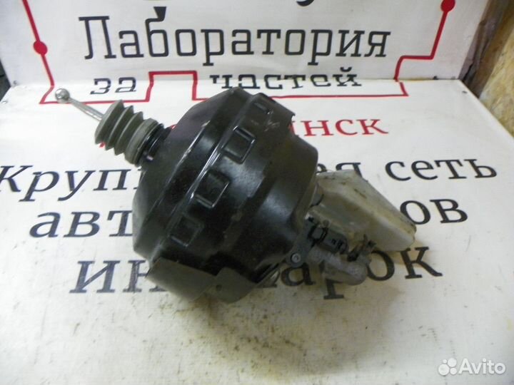 Вакуумник тормозной Skoda Octavia