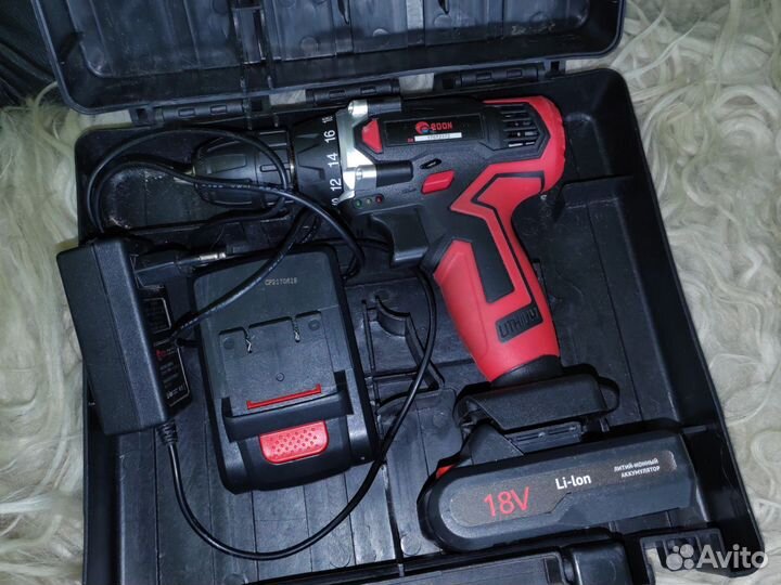 Аккумуляторная дрель шуруповерт Edon18v