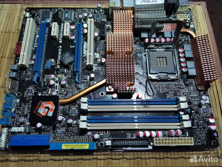 Asus Maximus Formula socket 775