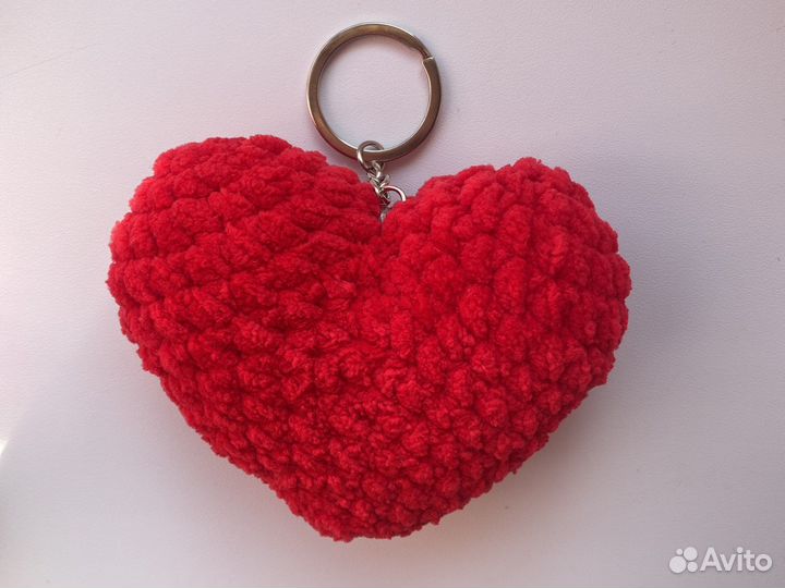 Брелок вязанный
