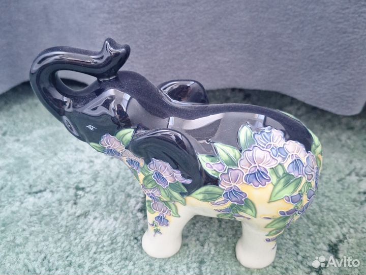 Статуэтки pavone