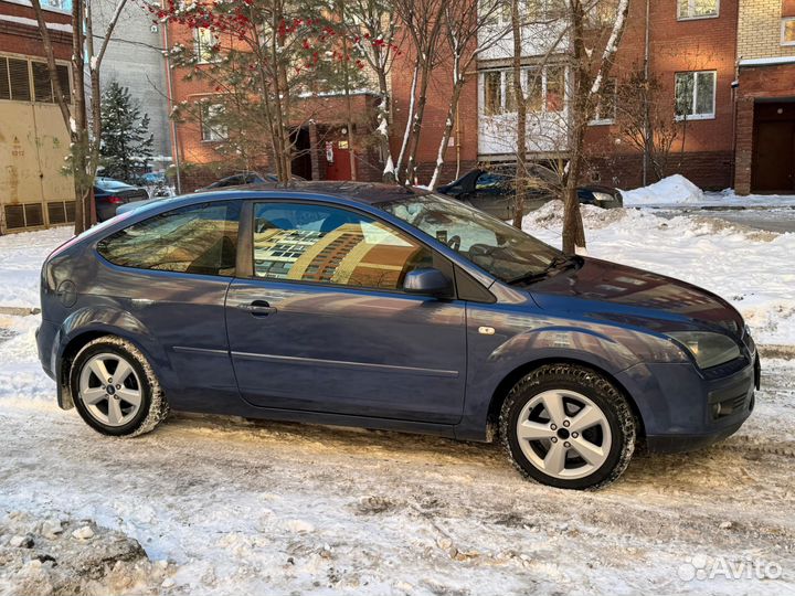 Ford Focus 1.6 МТ, 2005, 245 100 км