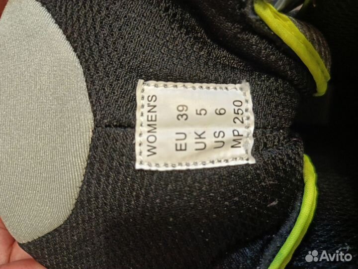 Роликовые коньки Roces р.39