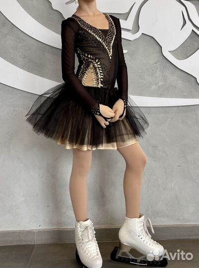 Платье для выступлений р.140-146