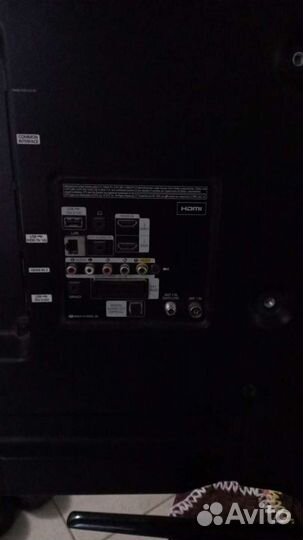 Телевизор ЖК на запчасти